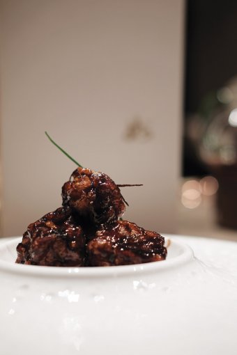 Stir-fried Spare Ribs with Aged Tangerine Peel and Balsamic Vinegar