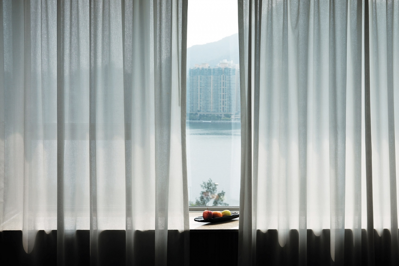 Hyatt Regency Hong Kong, Sha Tin offers stunning sea views from both inside and outside the rooms.