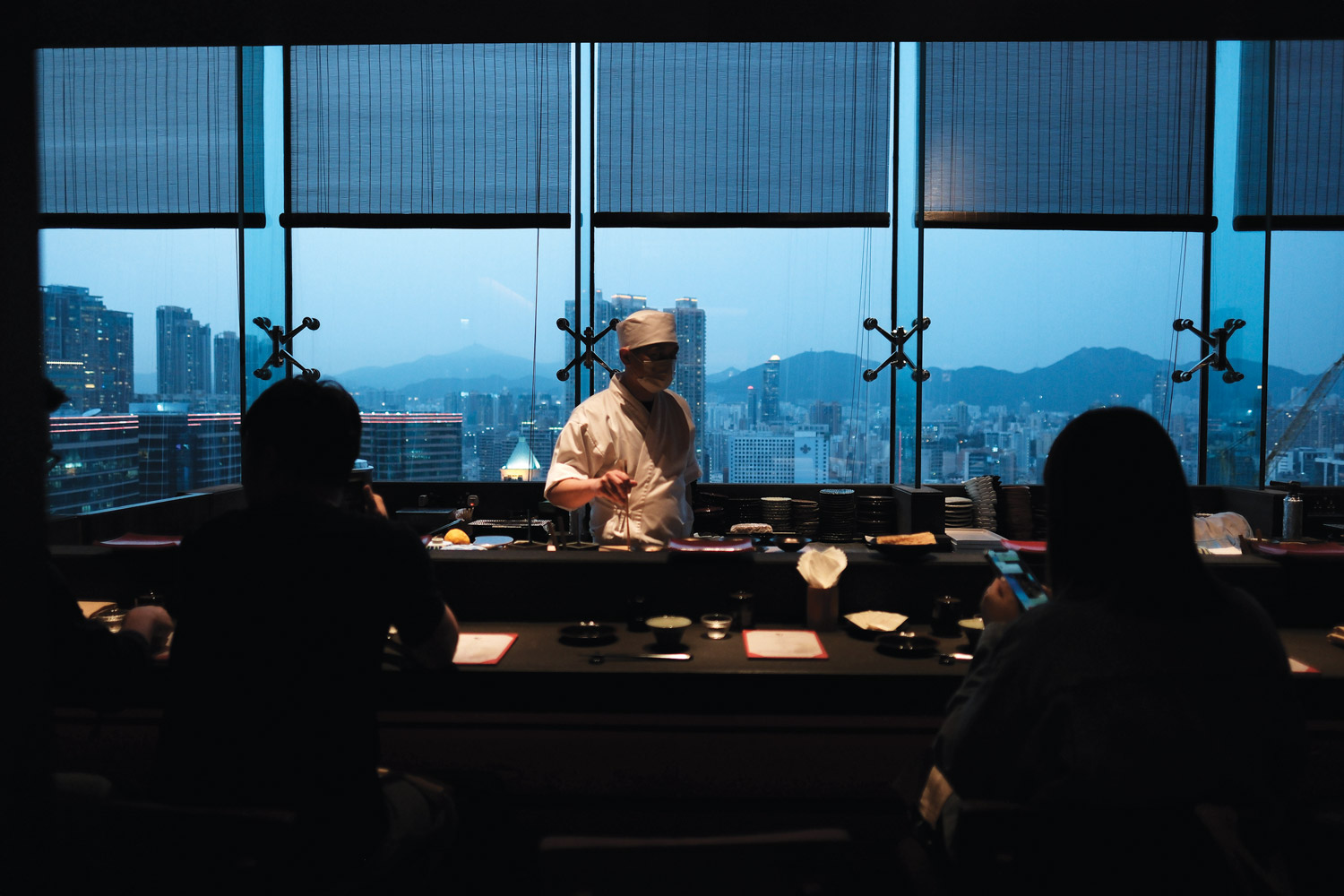 权八居酒屋