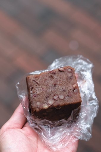 Red bean cake