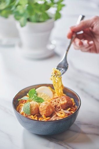 Plaza Premium- First Signature Dish-Curry Laksa