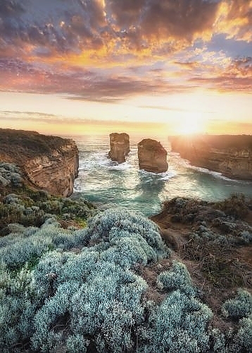 Twelve Apostles