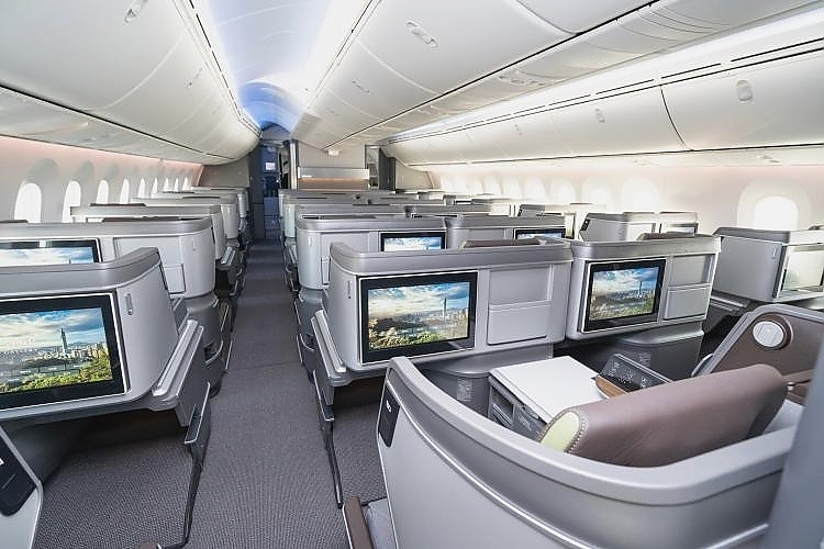 B787 Royal Laurel Class