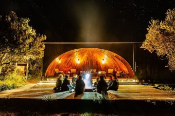 wukalina Walk - Evenings at krakani lumi standing camp © Jillian Mundy & Tourism Australia