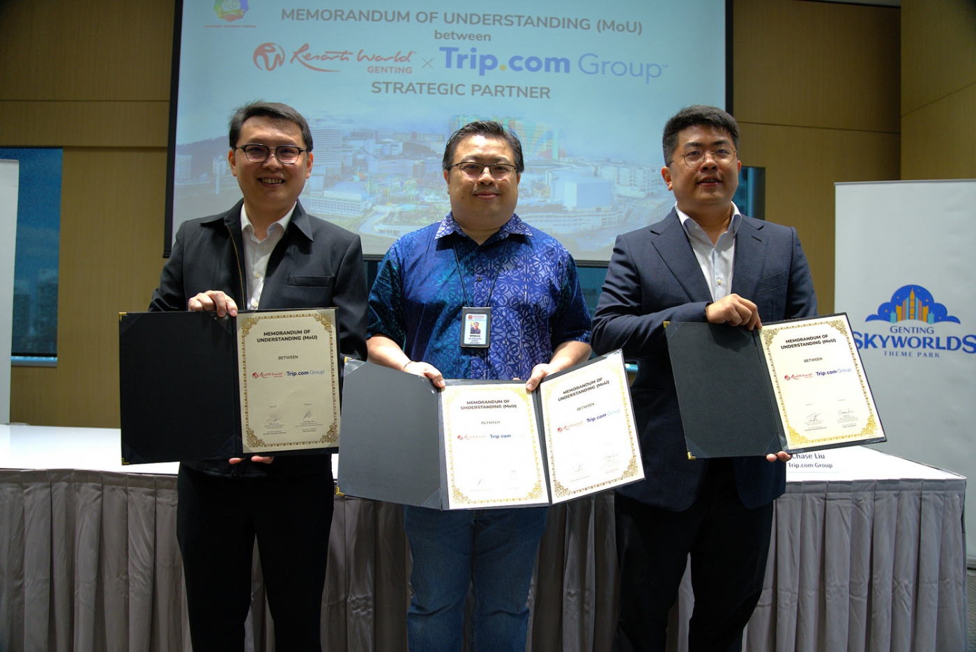 (From left) Mr Boon Sian Chai, Managing Director and Vice President of International Markets, Trip.com Group, Mr Spencer Lee, Executive Vice President of Sales, Marketing & PR, Resorts World Genting, Mr Chase Liu, General Manager and Vice Pre