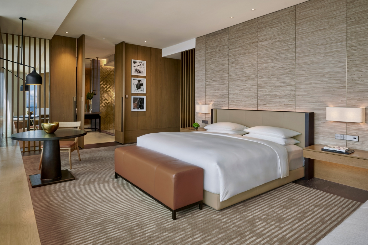 Deluxe King Bedroom