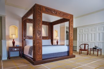 Artzyen Grand Lapa Macau Grand Taipa Suite Bedroom