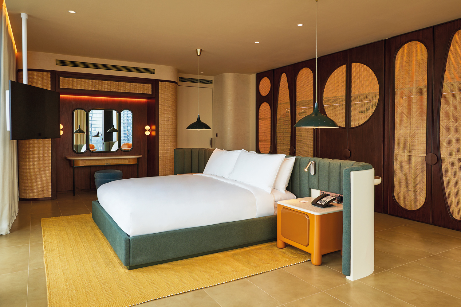 The Standard, Bangkok Mahanakhon: Trendy Hotel with Unique Charm