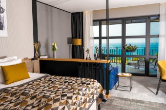 Boutique Hotel by BlackSeaRama, Delux Double Sea View BedRoom