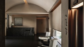 Younch Hotel, Lobby