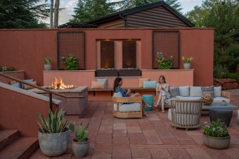 L'Auberge de Sedona, L'Auberge Fireside Lounge