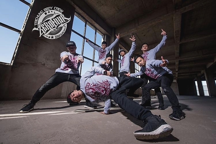 Zero Four Dance Crew