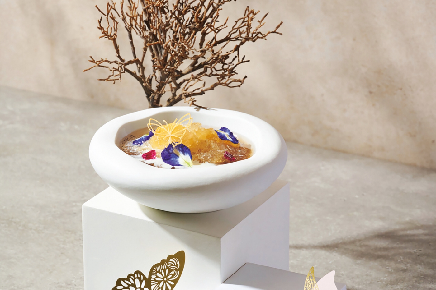Lemongrass Jelly with Bird’s Nest