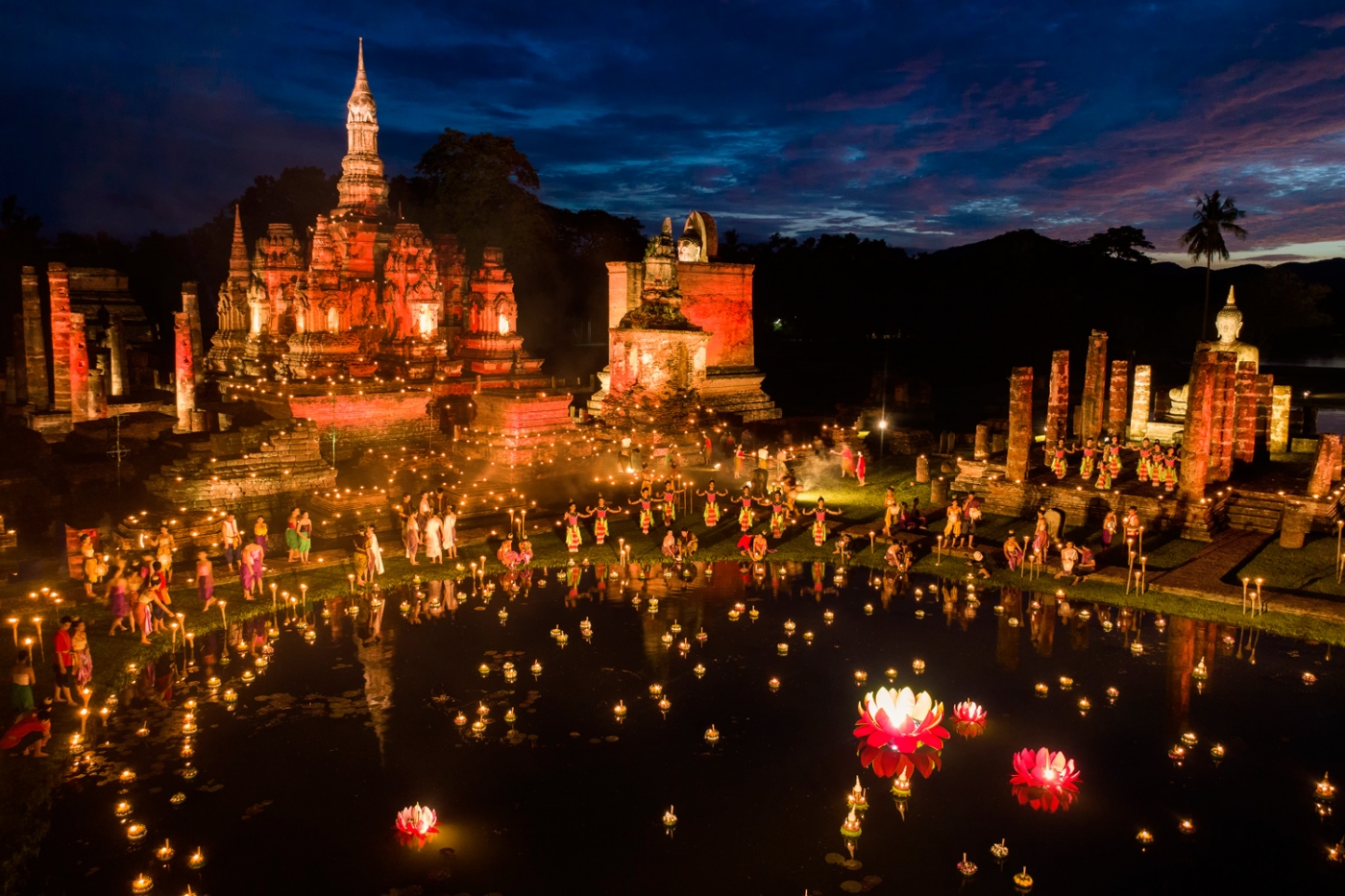 Sukhothai-Loi Krathong