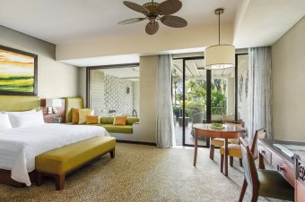 Ocean Wing Jr Suite Garden King