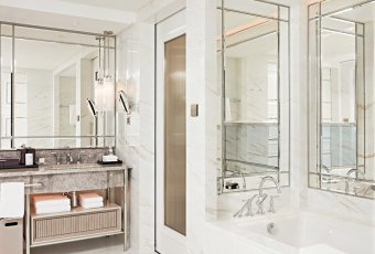 伊莉莎白套房浴室 Elizabeth Suite Bathroom © Londoner Grand 
