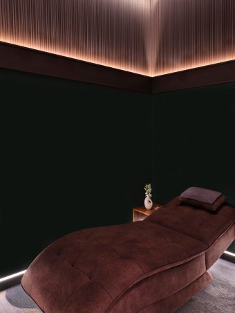 Plaza Premium First Massage Service