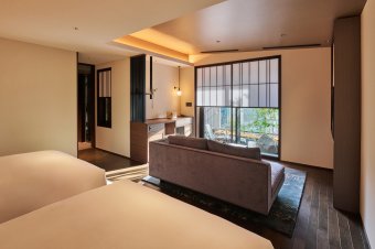 Executive Comfort Suite