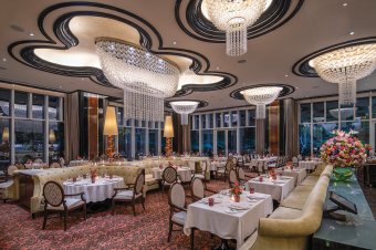 Finestra - Dining Room