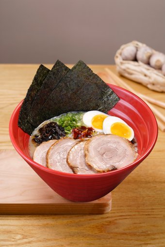 Akamaru Shinaji © IPPUDO