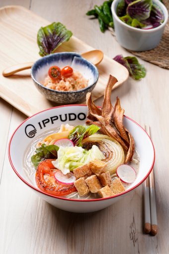 Classic Veggie Ramen © IPPUDO