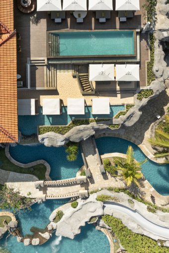 Elara Seaside Lounge © Hilton Bali Resort