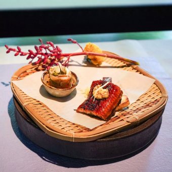双鱼座(蒲烧鳗鱼与烟熏鲑鱼卷)Pisces - Grilled Eel and Smoked Salmon Roll © 食养山房