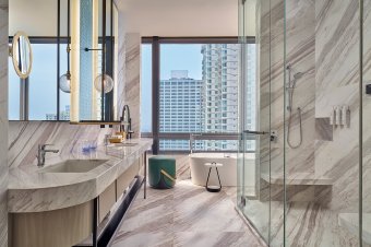 Presidential Suite - Bathroom