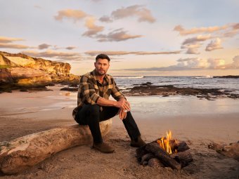 Archie Rose Co-Owner Chris Hemsworth on Australian beach
