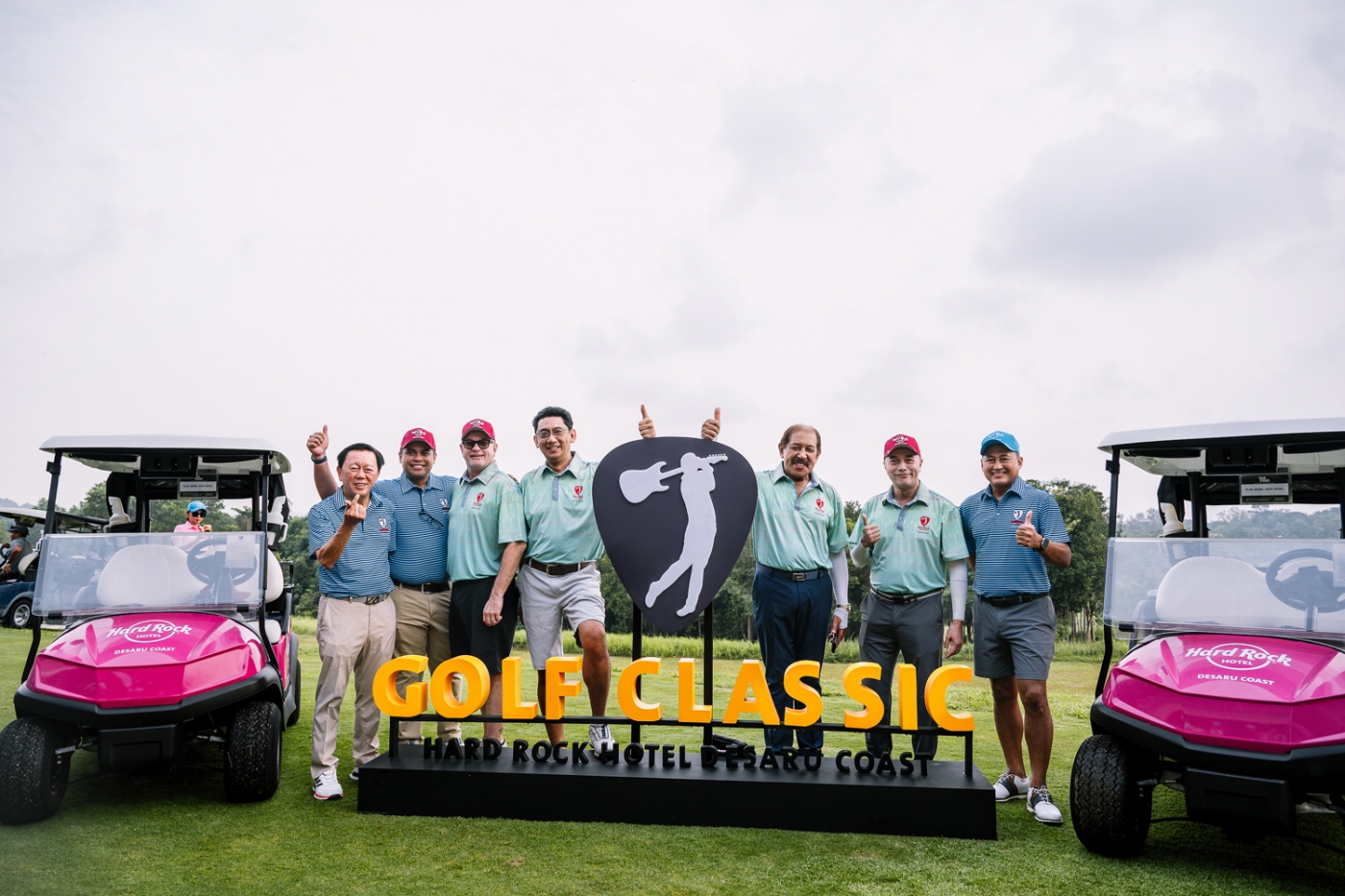 Murray Aitken, General Manager of Hard Rock Hotel Desaru Coast, alongside event partners and participants at the 2026 Golf Classic.