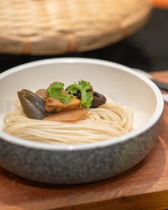 Pickled Peeled Chilli Pepper Noodle Soup 剥皮辣椒汤面