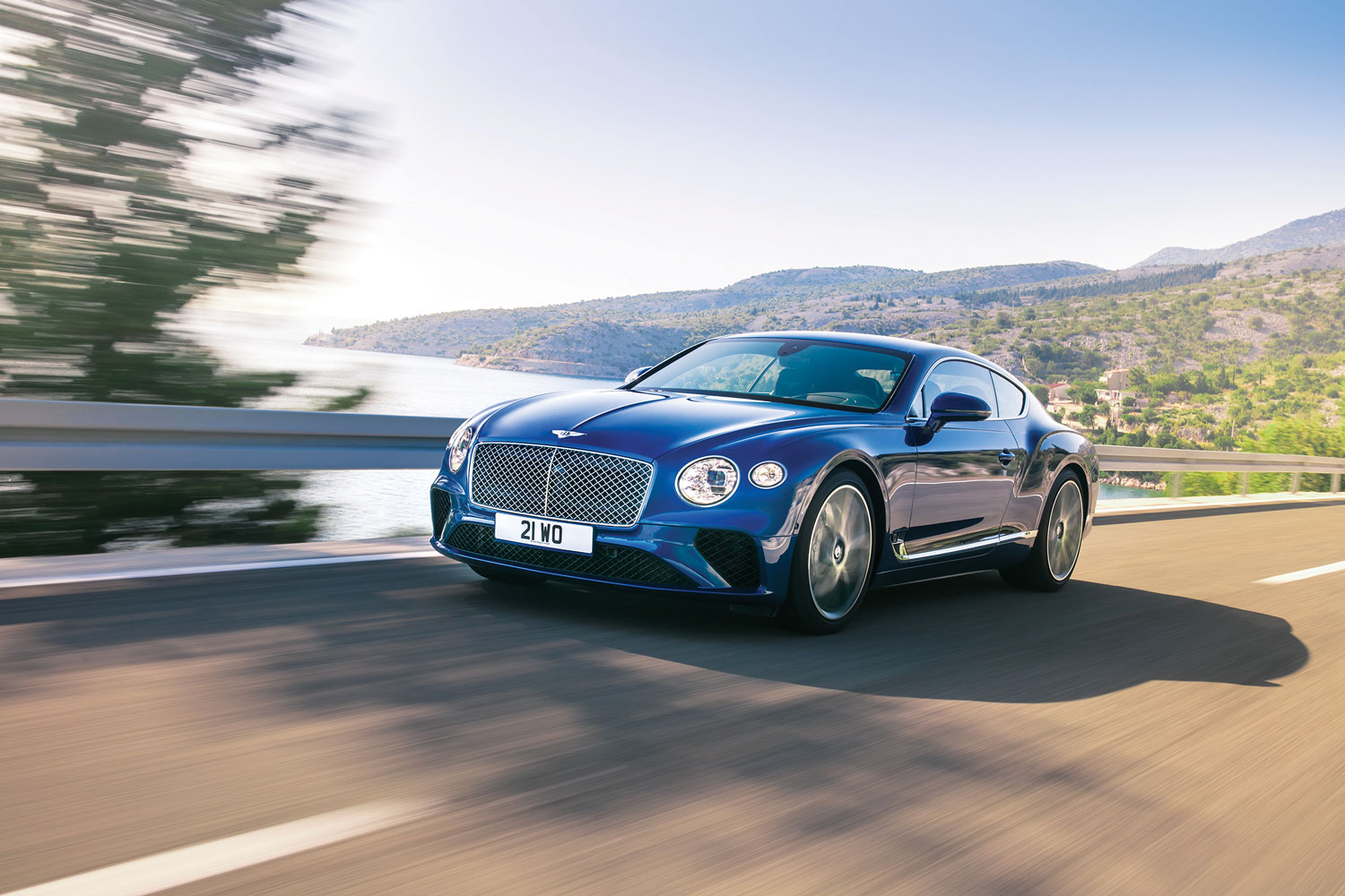 The Bentley Continental GT Convertible: 顶级豪华休旅车